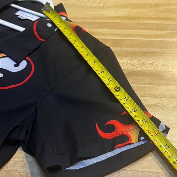 PacSun Black Shirt with Red Flame Pattern - Picture 6 of 9